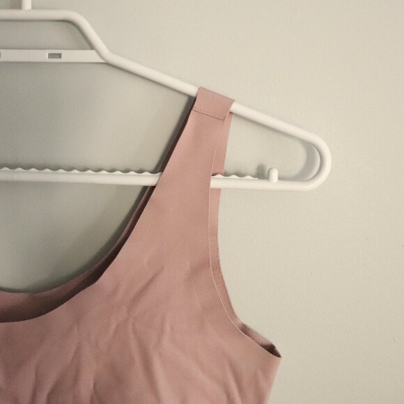 Knix Women's Pink M+ (34D,DD,E) LuxeLift Wireless Pullover Stretch Lounge Bra - Picture 5 of 7